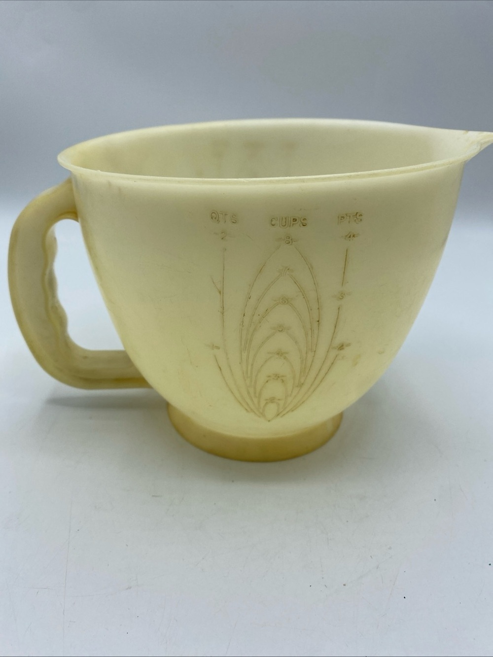 Tupperware #500 Mix N Store 8 Cup Measuring Bowl Pitcher No Lid Vintage